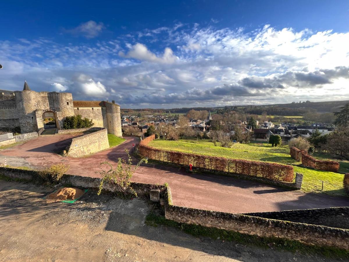 Maisons D'Hotes Du Chateau Au Grand Pressigny Le Grand-Pressigny Exteriér fotografie